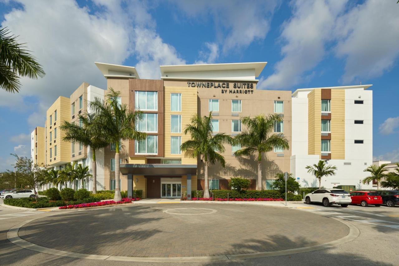 Towneplace Suites Miami Kendall West Kendale Lakes Екстериор снимка