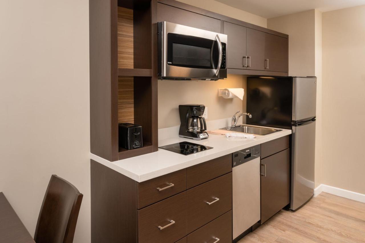 Towneplace Suites Miami Kendall West Kendale Lakes Екстериор снимка